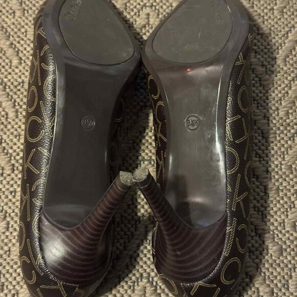 Calvin Klein Heels Pumps Size 8.5 EUC Giana Heels - Picture 6 of 11